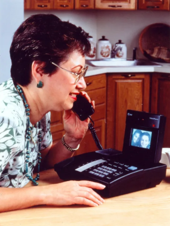 «VideoPhone 2500» 1992 года